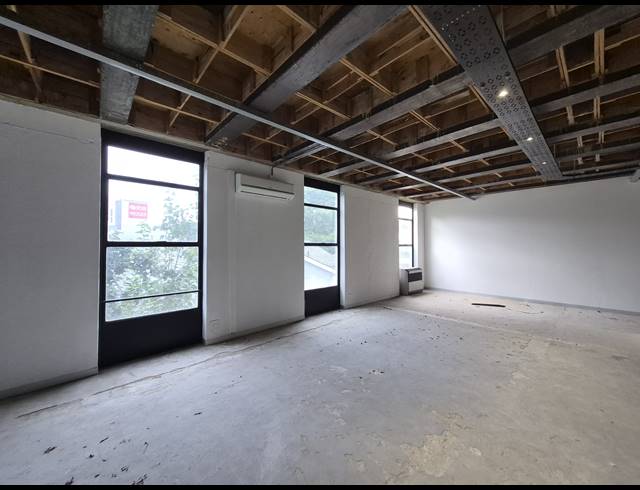 157M² OFFICE TO LET IN CRAIGHALL